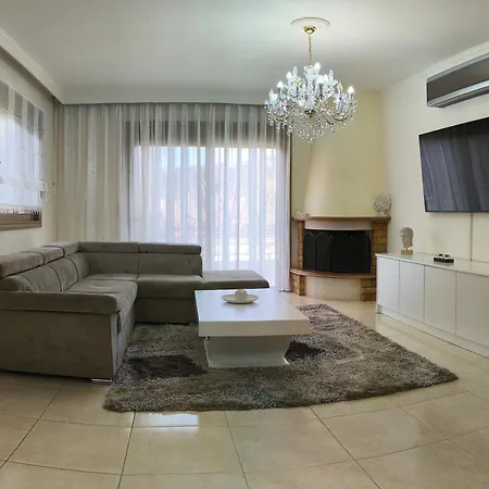 Sunny Palm * יאליסוס